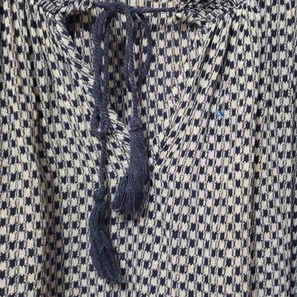 Joie Women's Silk Front Tie Blouse Medium - Picture 6 of 15